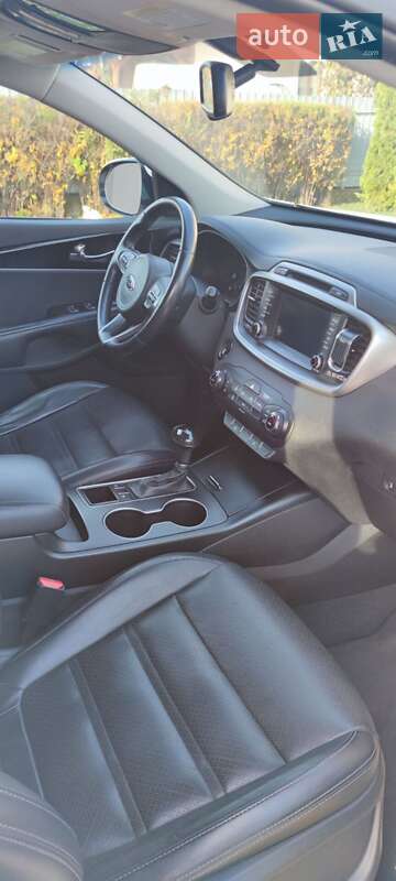 Позашляховик / Кросовер Kia Sorento 2016 в Броварах