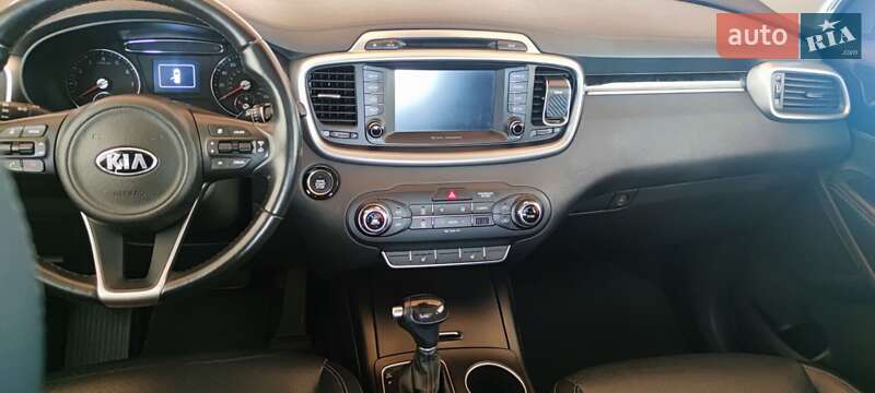 Позашляховик / Кросовер Kia Sorento 2016 в Броварах