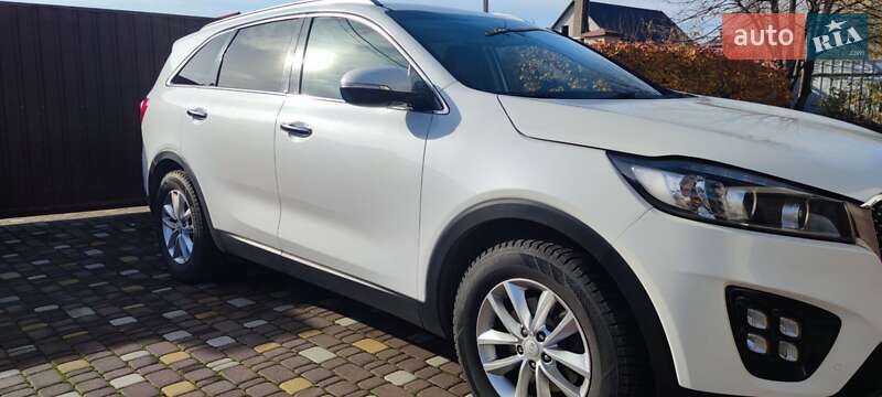 Позашляховик / Кросовер Kia Sorento 2016 в Броварах