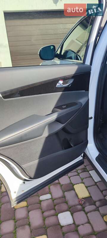 Позашляховик / Кросовер Kia Sorento 2016 в Броварах