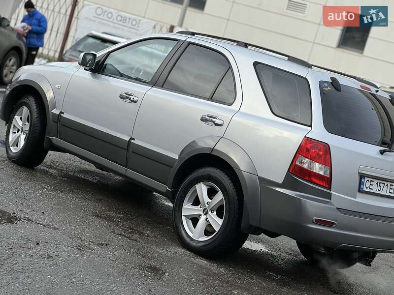 Позашляховик / Кросовер Kia Sorento 2004 в Чернівцях