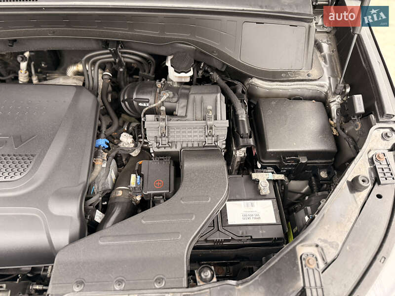 Позашляховик / Кросовер Kia Sorento 2014 в Дубні