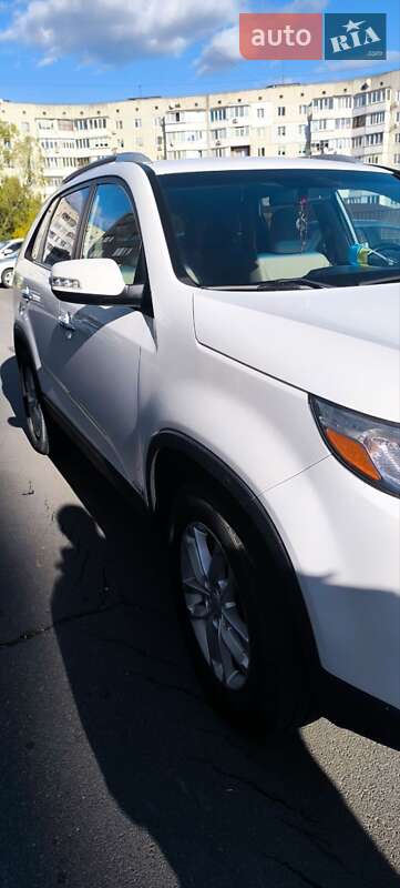 Позашляховик / Кросовер Kia Sorento 2013 в Обухові