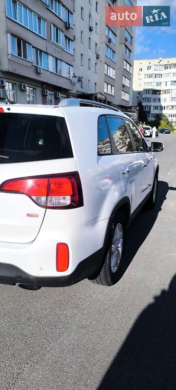 Позашляховик / Кросовер Kia Sorento 2013 в Обухові