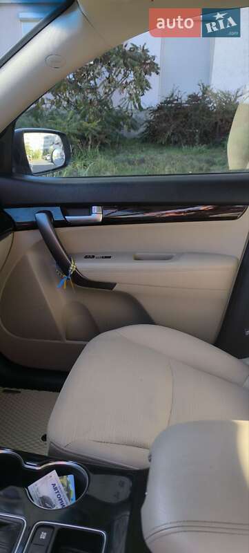 Позашляховик / Кросовер Kia Sorento 2013 в Обухові