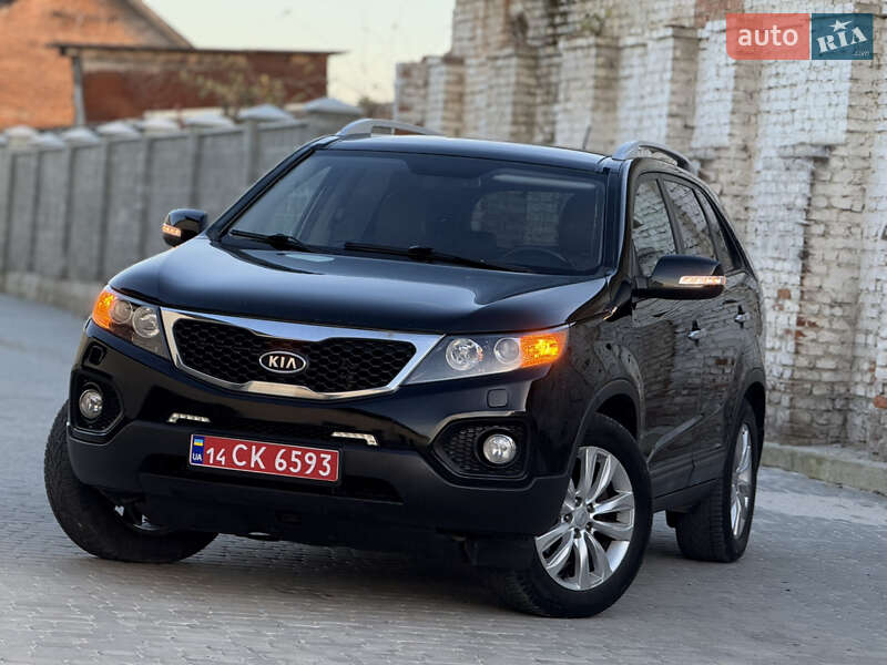 Внедорожник / Кроссовер Kia Sorento 2010 в Самборе
