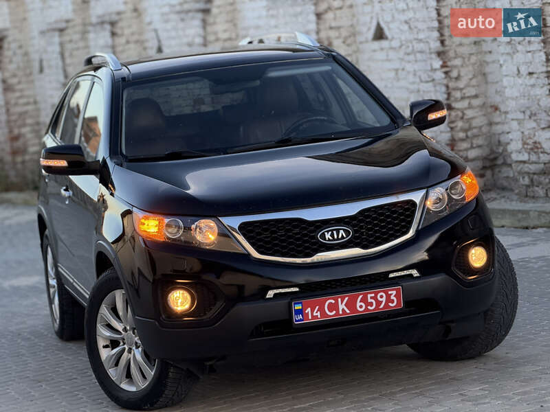 Внедорожник / Кроссовер Kia Sorento 2010 в Самборе
