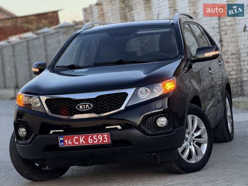 Внедорожник / Кроссовер Kia Sorento 2010 в Самборе