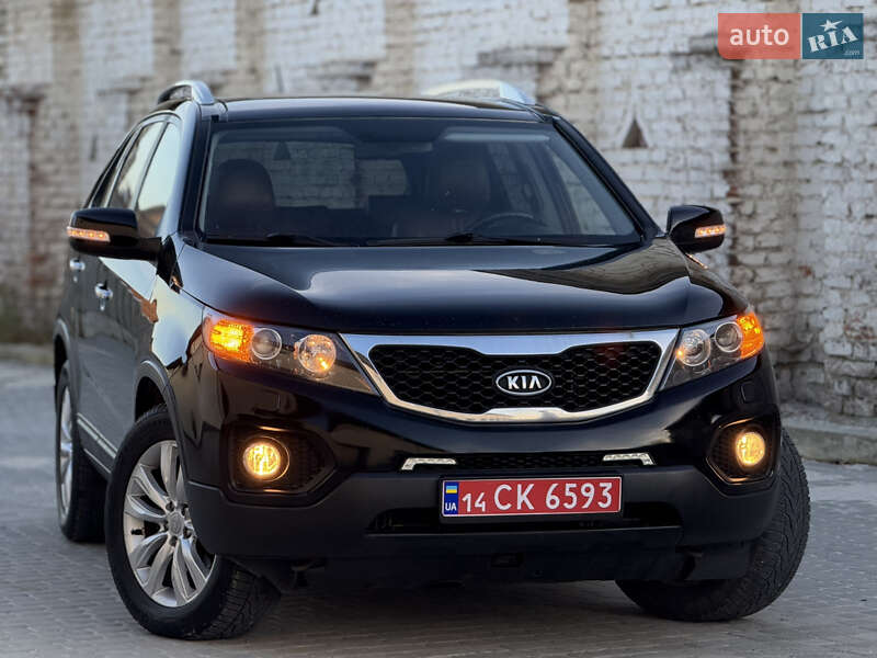 Внедорожник / Кроссовер Kia Sorento 2010 в Самборе