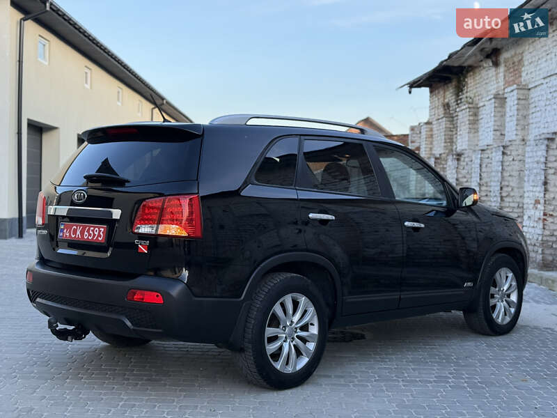 Внедорожник / Кроссовер Kia Sorento 2010 в Самборе