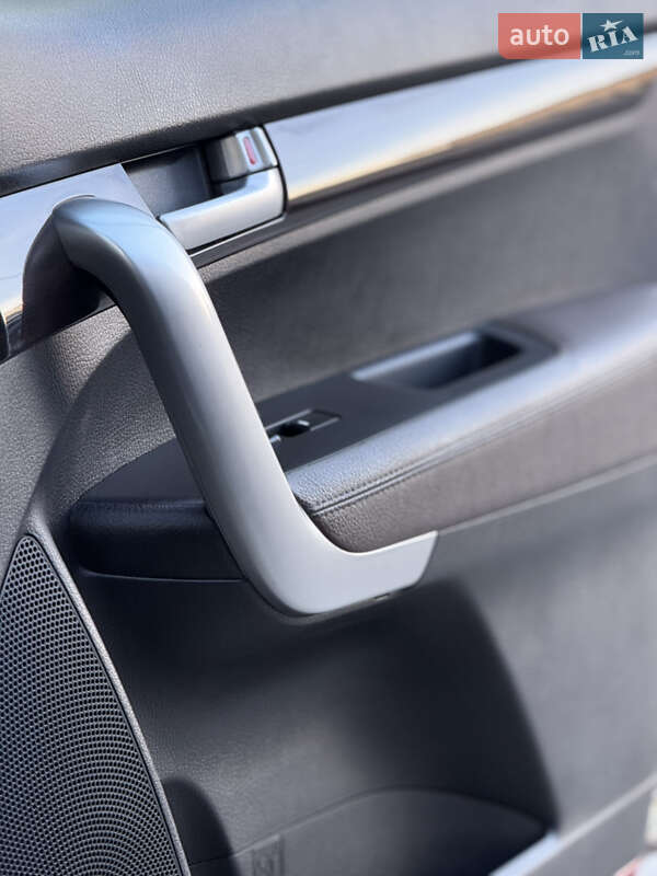 Внедорожник / Кроссовер Kia Sorento 2010 в Самборе