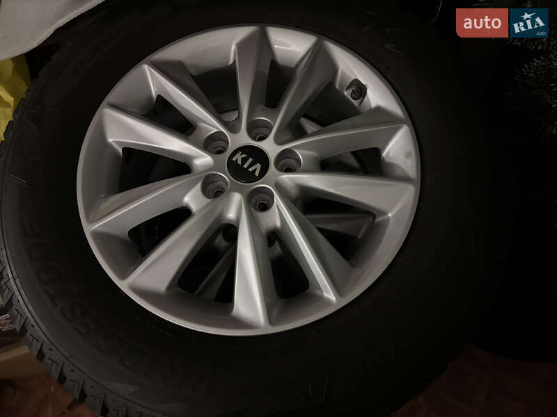 Внедорожник / Кроссовер Kia Sorento 2019 в Гайсине фото 14 Внедорожник / Кроссовер Kia Sorento 2019 в Гайсине