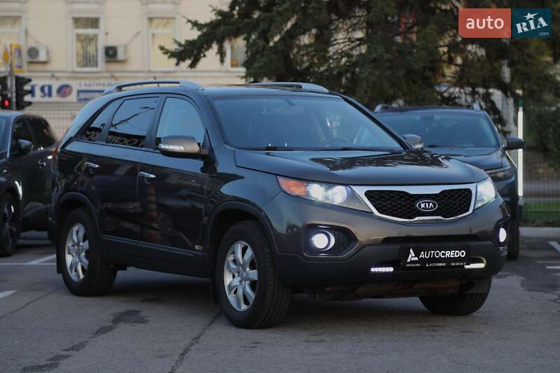 Позашляховик / Кросовер Kia Sorento 2011 в Харкові