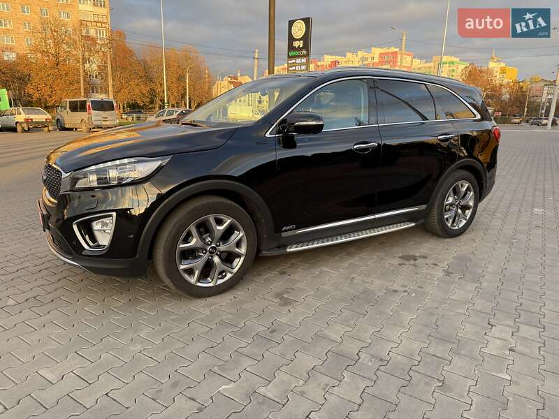 Позашляховик / Кросовер Kia Sorento 2015 в Луцьку