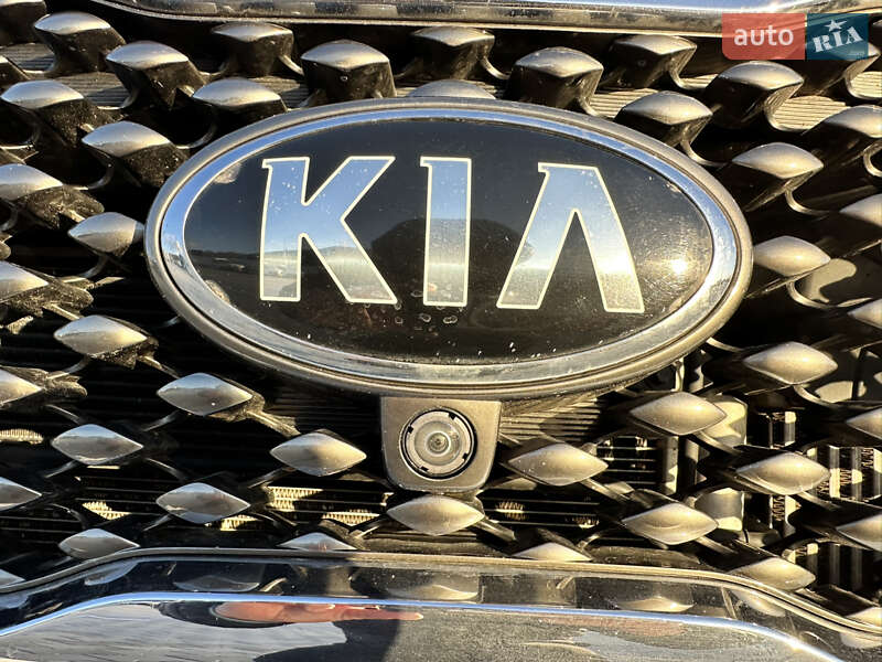 Позашляховик / Кросовер Kia Sorento 2015 в Дубні фото 16 Позашляховик / Кросовер Kia Sorento 2015 в Дубні