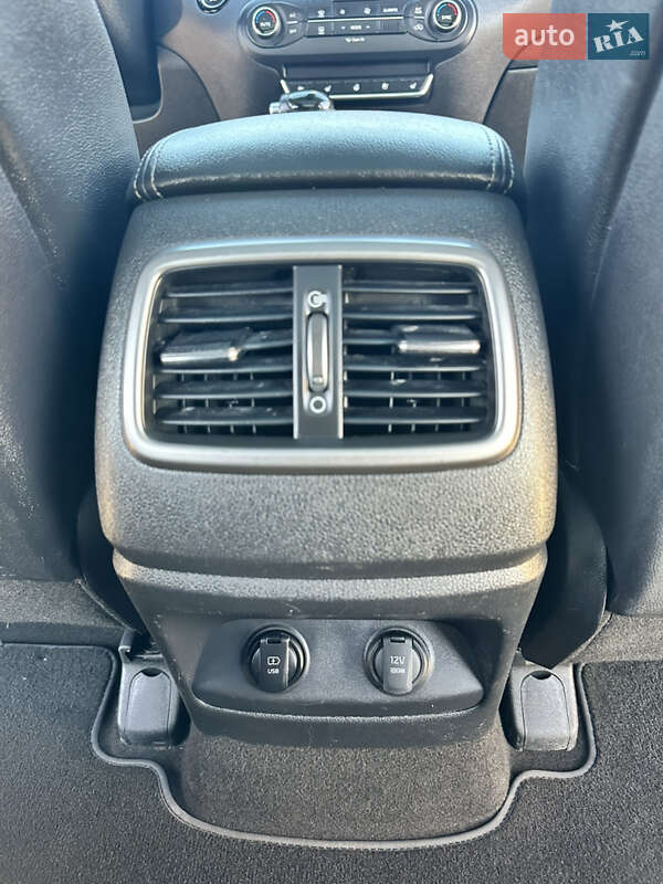 Позашляховик / Кросовер Kia Sorento 2015 в Дубні фото 63 Позашляховик / Кросовер Kia Sorento 2015 в Дубні