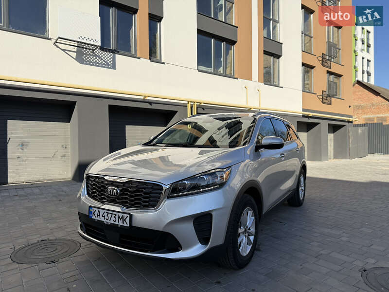 Внедорожник / Кроссовер Kia Sorento 2019 в Виннице фото 2 Внедорожник / Кроссовер Kia Sorento 2019 в Виннице
