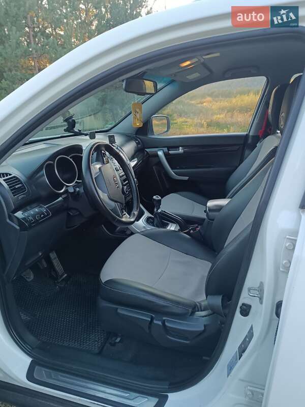 Внедорожник / Кроссовер Kia Sorento 2009 в Ивано-Франковске фото 13 Внедорожник / Кроссовер Kia Sorento 2009 в Ивано-Франковске