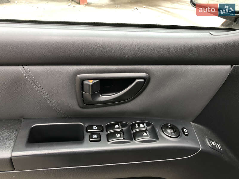 Внедорожник / Кроссовер Kia Sorento 2007 в Ровно фото 14 Внедорожник / Кроссовер Kia Sorento 2007 в Ровно