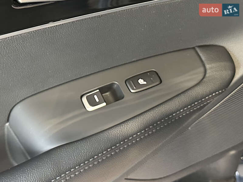 Внедорожник / Кроссовер Kia Sorento 2018 в Киеве фото 41 Внедорожник / Кроссовер Kia Sorento 2018 в Киеве