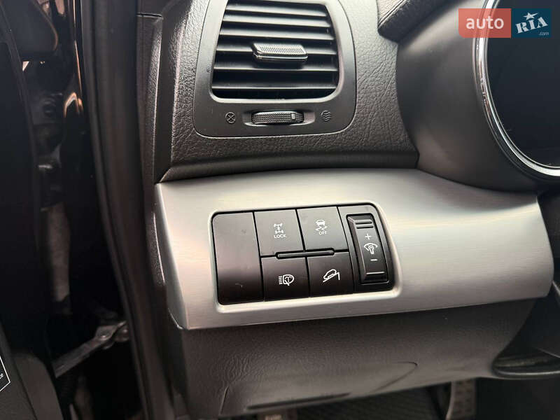 Внедорожник / Кроссовер Kia Sorento 2012 в Житомире