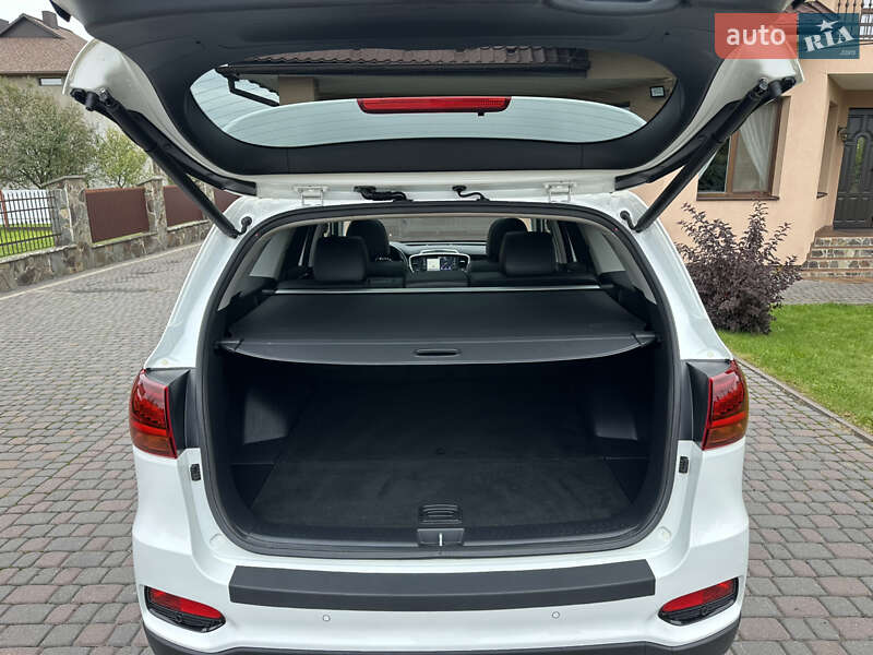 Внедорожник / Кроссовер Kia Sorento 2018 в Ивано-Франковске фото 100 Внедорожник / Кроссовер Kia Sorento 2018 в Ивано-Франковске