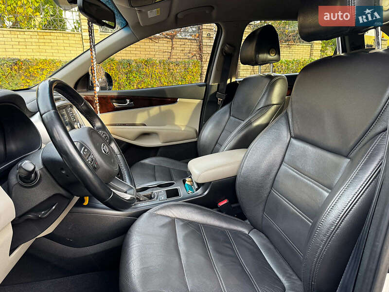 Внедорожник / Кроссовер Kia Sorento 2017 в Киеве фото 23 Внедорожник / Кроссовер Kia Sorento 2017 в Киеве