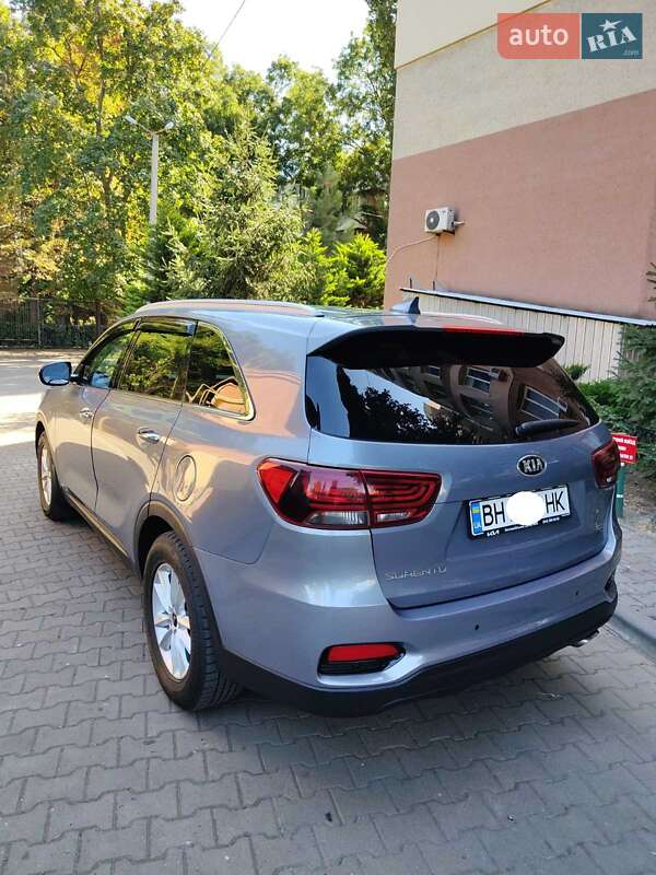 Внедорожник / Кроссовер Kia Sorento 2019 в Одессе фото 2 Внедорожник / Кроссовер Kia Sorento 2019 в Одессе