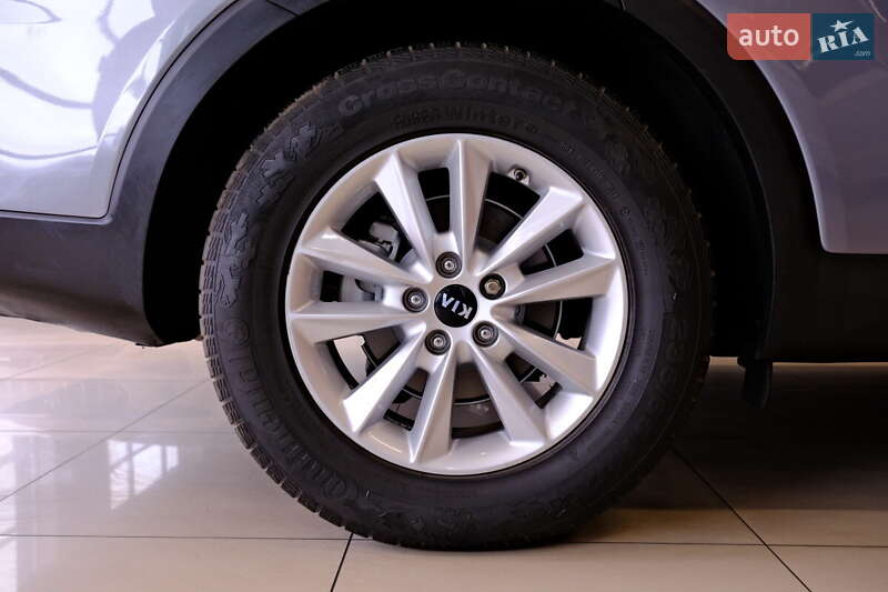 Внедорожник / Кроссовер Kia Sorento 2019 в Одессе фото 22 Внедорожник / Кроссовер Kia Sorento 2019 в Одессе