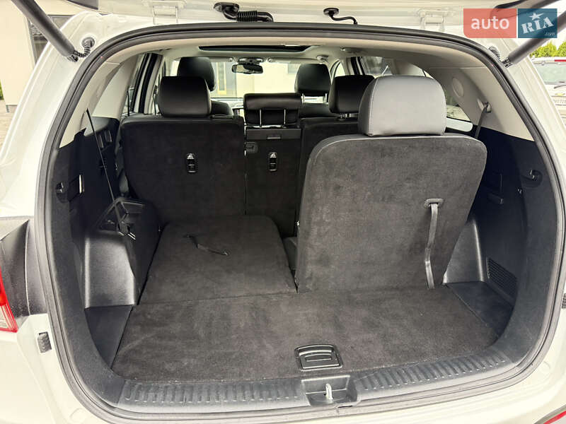 Внедорожник / Кроссовер Kia Sorento 2016 в Ровно