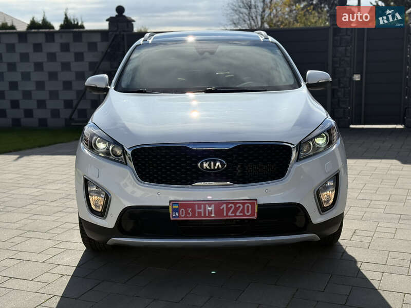 Внедорожник / Кроссовер Kia Sorento 2016 в Ровно