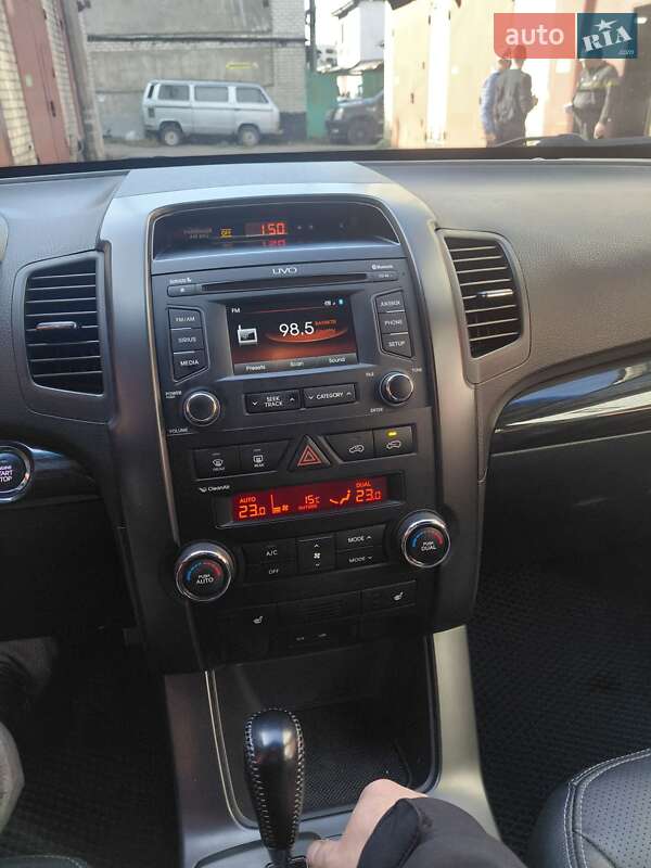 Внедорожник / Кроссовер Kia Sorento 2012 в Киеве