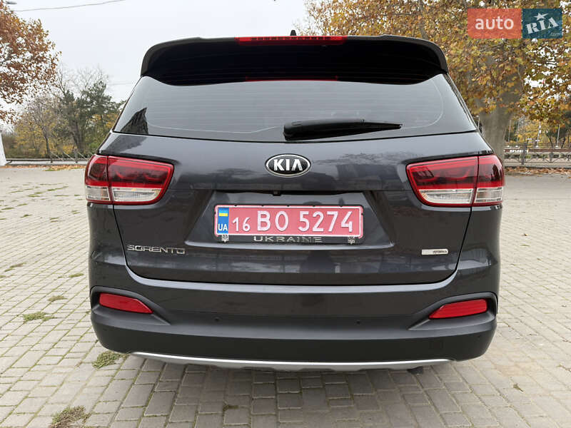 Внедорожник / Кроссовер Kia Sorento 2017 в Одессе фото 6 Внедорожник / Кроссовер Kia Sorento 2017 в Одессе