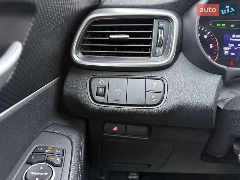 Позашляховик / Кросовер Kia Sorento 2019 в Рівному