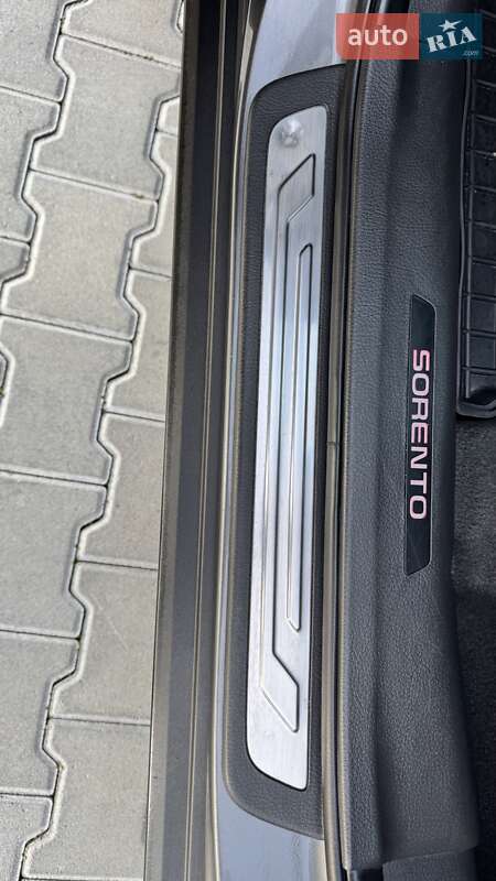 Позашляховик / Кросовер Kia Sorento 2013 в Тернополі фото 19 Позашляховик / Кросовер Kia Sorento 2013 в Тернополі