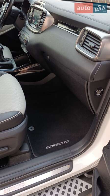 Внедорожник / Кроссовер Kia Sorento 2016 в Стрые фото 54 Внедорожник / Кроссовер Kia Sorento 2016 в Стрые