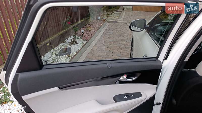 Внедорожник / Кроссовер Kia Sorento 2016 в Стрые фото 66 Внедорожник / Кроссовер Kia Sorento 2016 в Стрые