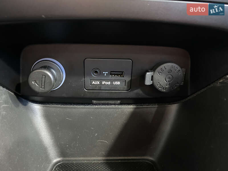 Внедорожник / Кроссовер Kia Sorento 2012 в Львове фото 25 Внедорожник / Кроссовер Kia Sorento 2012 в Львове