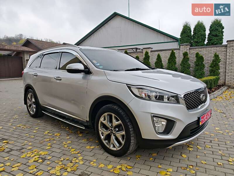 Внедорожник / Кроссовер Kia Sorento 2015 в Могилев-Подольске