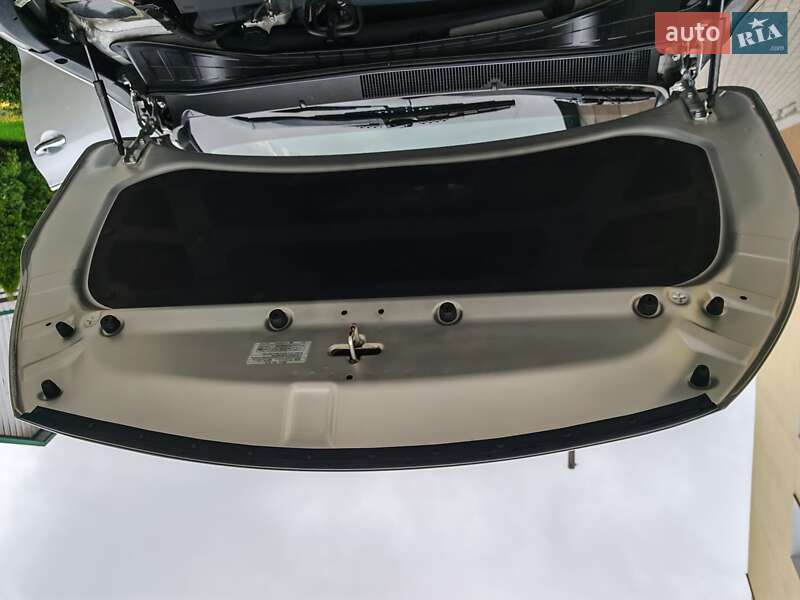 Внедорожник / Кроссовер Kia Sorento 2015 в Могилев-Подольске