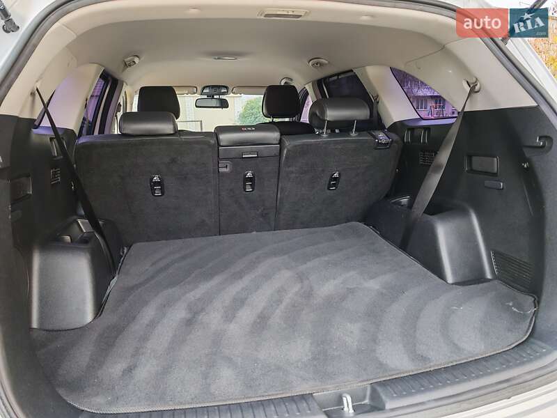 Внедорожник / Кроссовер Kia Sorento 2015 в Могилев-Подольске