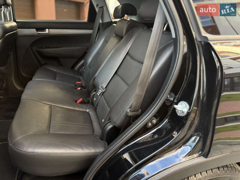 Внедорожник / Кроссовер Kia Sorento 2012 в Ивано-Франковске