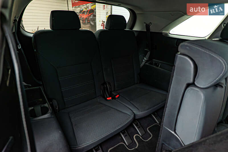 Позашляховик / Кросовер Kia Sorento 2016 в Києві