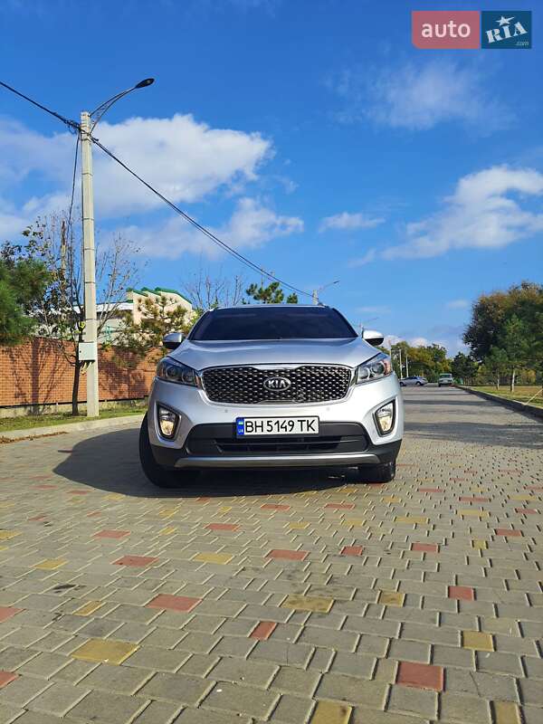 Позашляховик / Кросовер Kia Sorento 2015 в Ізмаїлі