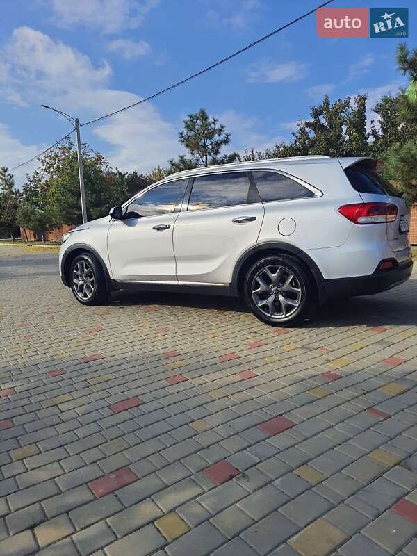 Позашляховик / Кросовер Kia Sorento 2015 в Ізмаїлі