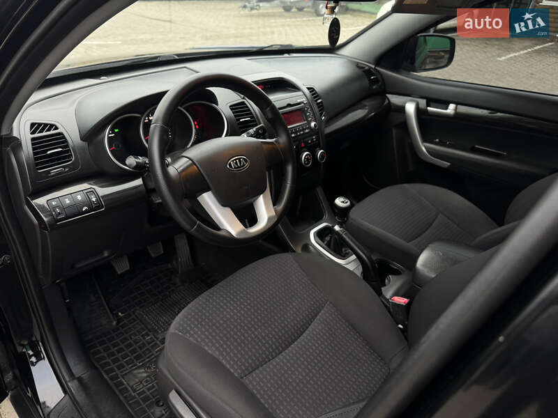 Внедорожник / Кроссовер Kia Sorento 2011 в Ковеле фото 35 Внедорожник / Кроссовер Kia Sorento 2011 в Ковеле