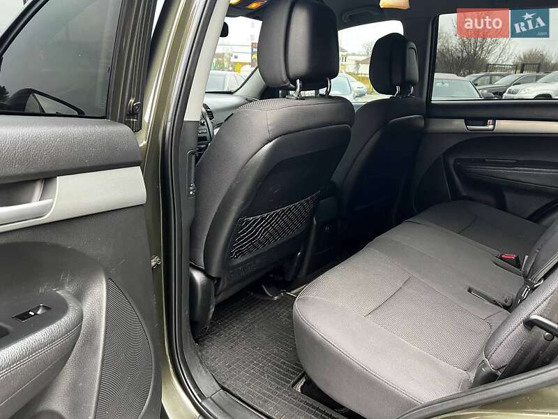 Внедорожник / Кроссовер Kia Sorento 2010 в Харькове фото 7 Внедорожник / Кроссовер Kia Sorento 2010 в Харькове