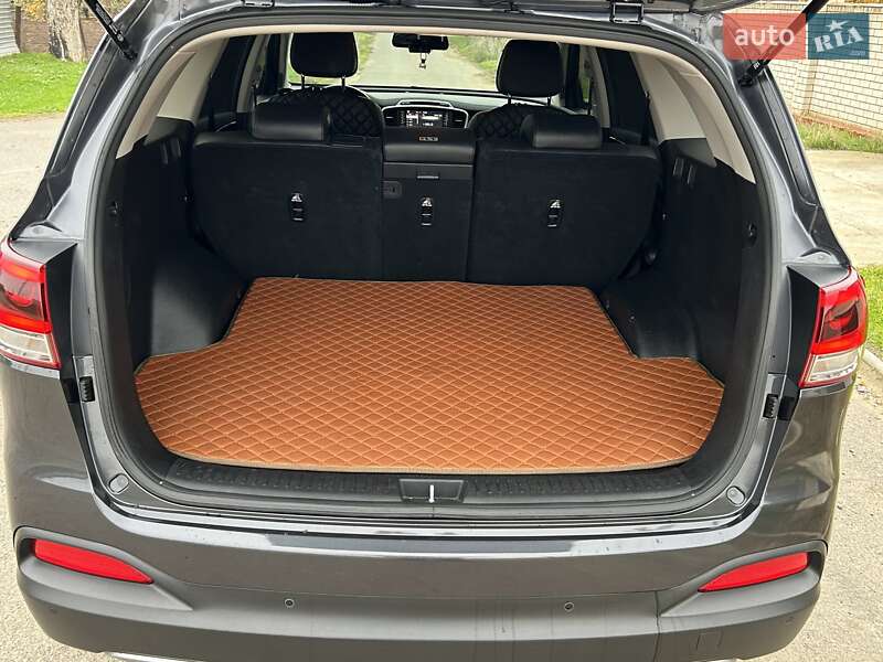 Внедорожник / Кроссовер Kia Sorento 2015 в Одессе