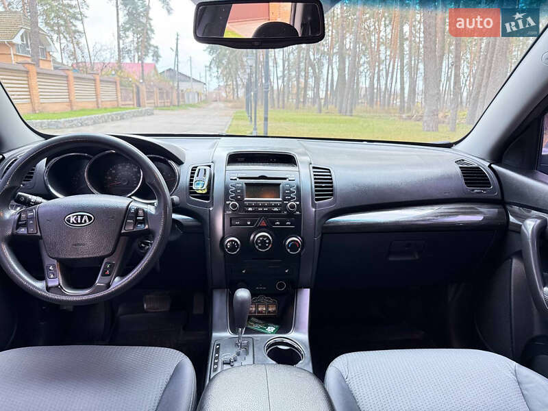 Позашляховик / Кросовер Kia Sorento 2011 в Чернігові