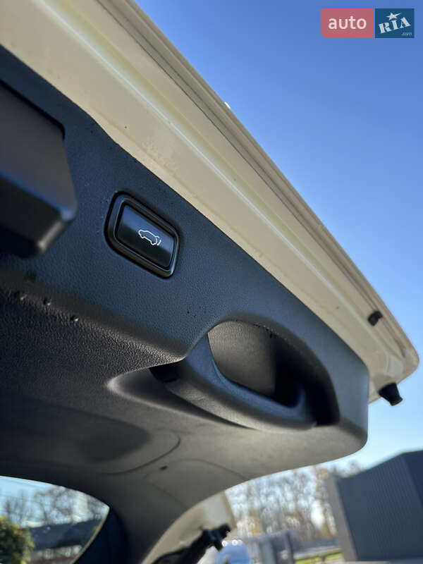 Внедорожник / Кроссовер Kia Sorento 2016 в Луцке фото 26 Внедорожник / Кроссовер Kia Sorento 2016 в Луцке